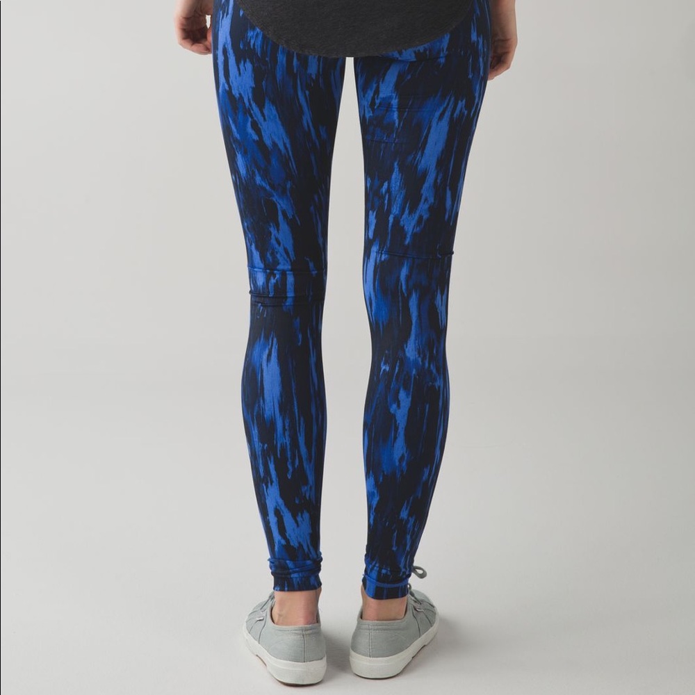 lululemon athletica Blue Patterned Leggings